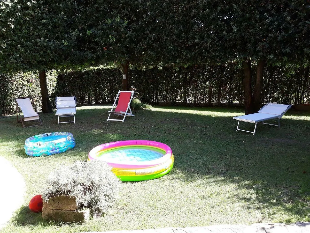 Villa Emma I Lecci Quiesa 0*,